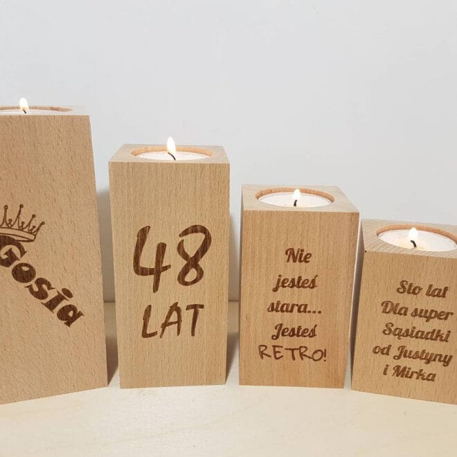 ZESTAW 4 GRAWEROWANYCH ŚWIECZNIKÓW NA URODZINY
