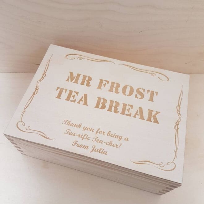 Herbaciarka z grawerem - Prezent dla nauczyciela