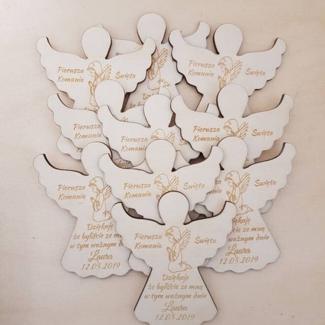 PODZIĘKOWANIA DLA GOŚCI MAGNES W KSZTAŁCIE ANIOŁKA W DNIU PIERWSZEJ KOMUNII ŚWIĘTEJ