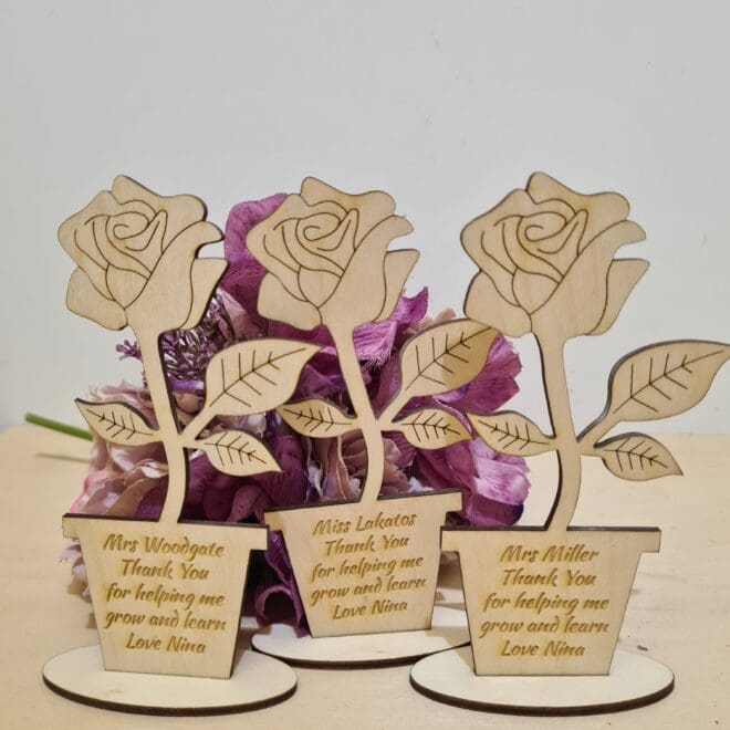 Róża kwiatek dla nauczyciela