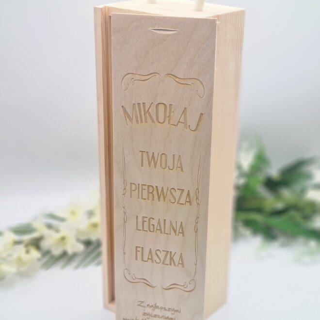 Skrzynka na alkohol prezent na 18 Twoja pierwsza legalna flaszka
