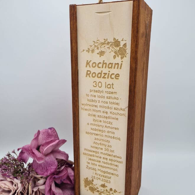 PERSONALIZOWANA SKRZYNKA NA ALKOHOL Z OKAZJI ROCZNICY ŚLUBU DLA RODZICÓW
