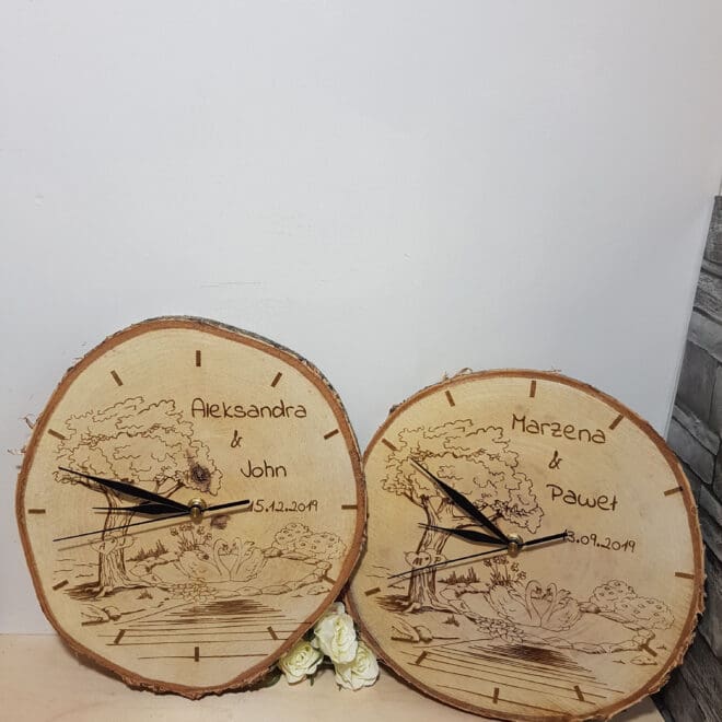 DREWNIANY ZEGAR ŚCIENNY NA PLASTRZE BRZOZY PREZENT Z OKAZJI ŚLUBU ROCZNICY