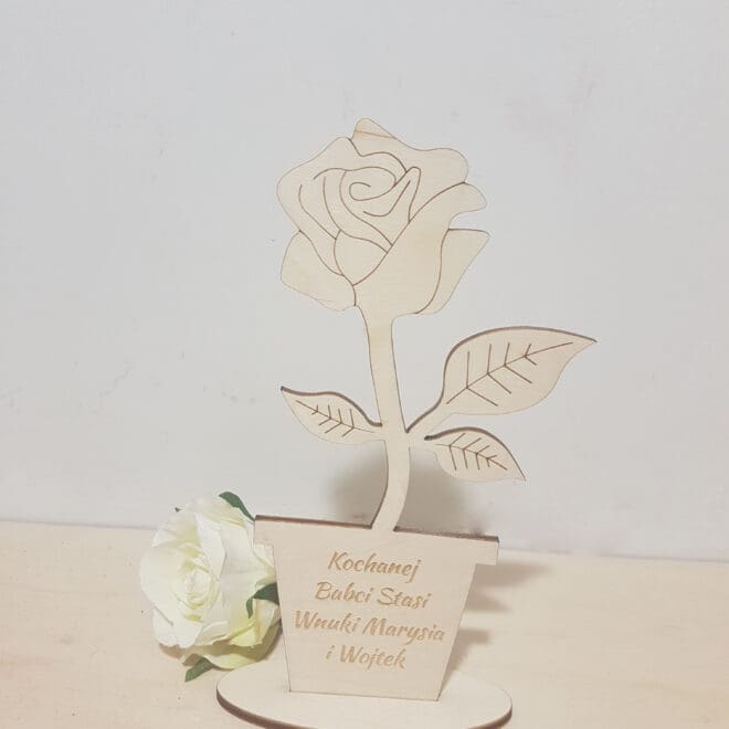 RÓŻA KWIATEK Z GRAWEREM PREZENT DLA BABCI