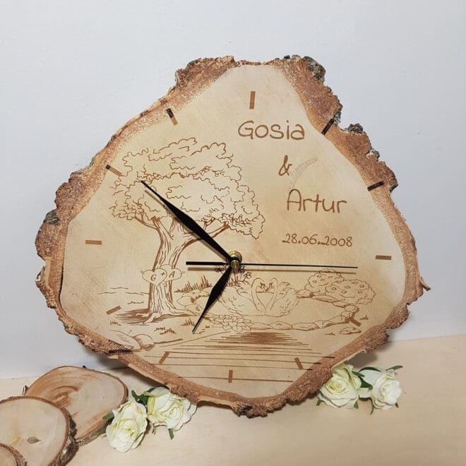 Drewniany zegar ścienny na plastrze brzozy Prezent z okazji ślubu, rocznicy