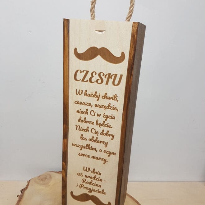 PERSONALIZOWANA SKRZYNKA NA ALKOHOL "NIECH CI W ŻYCIU DOBRZE BĘDZIE"