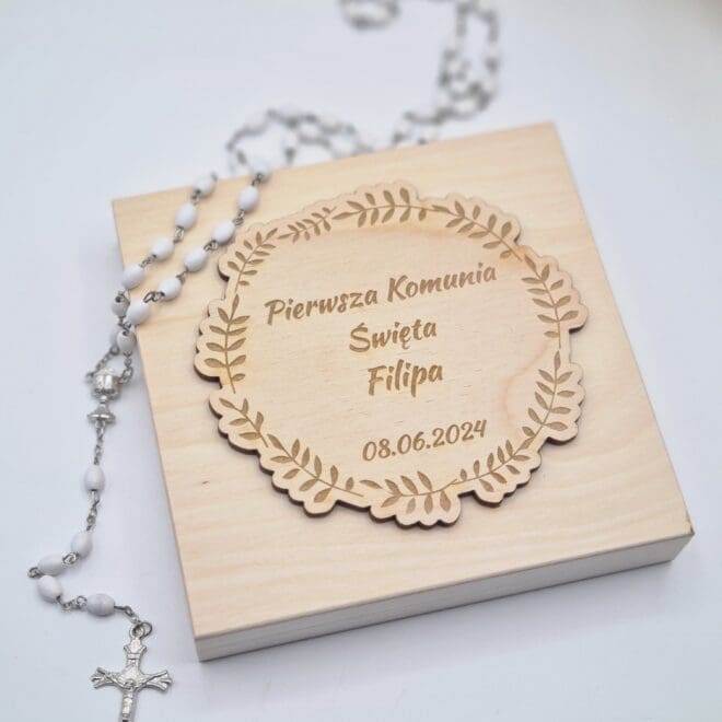 Drewniane pudełko na pieniądze, drewniana koperta Pamiątka Pierwszej Komunii Świętej