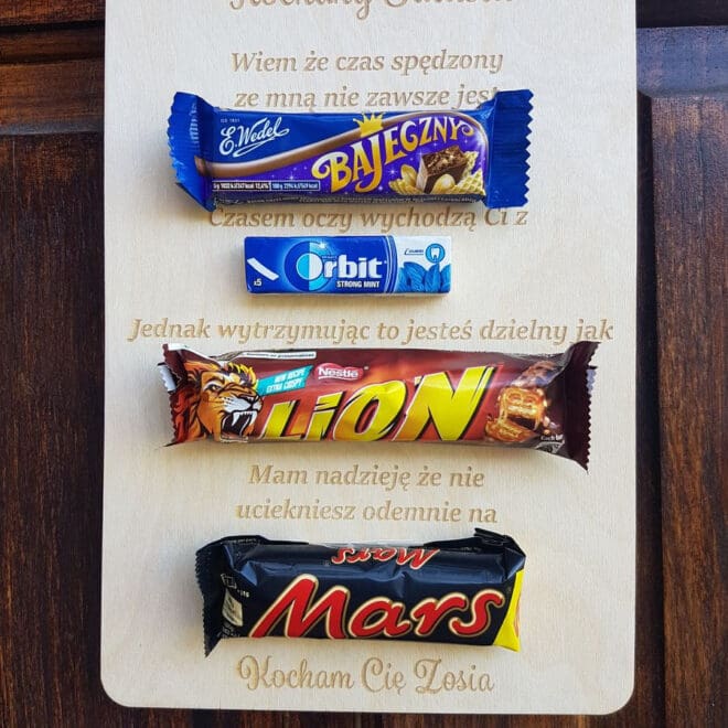 GRAWEROWANA TABLICZKA Z BATONAMI DLA TATY