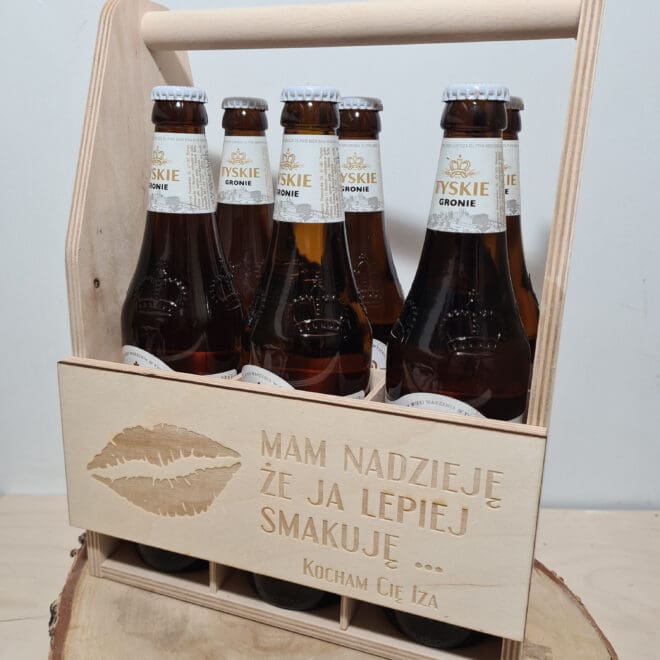 NOSIDEŁKO NA PIWO Z GRAWEREM NA WALENTYNKI "Mam nadzieję że ja lepiej smakuję"