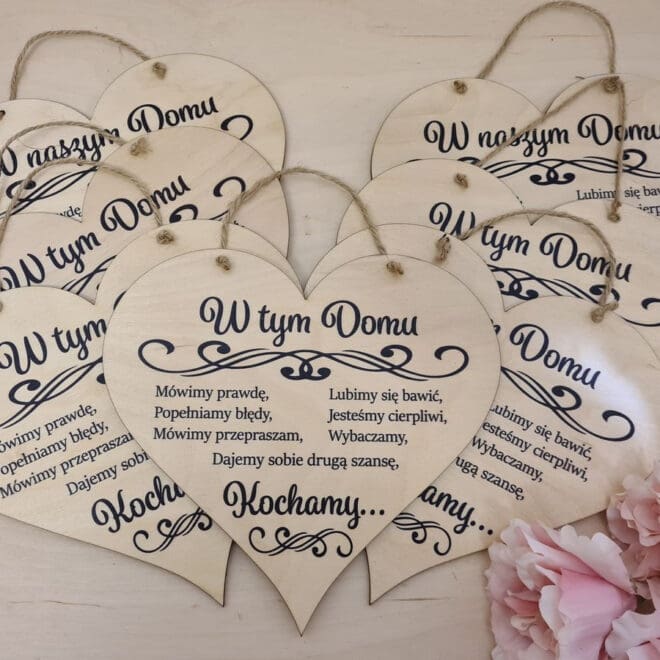 DREWNIANE SERCE W TYM DOMU MÓWIMY PRAWDĘ ....
