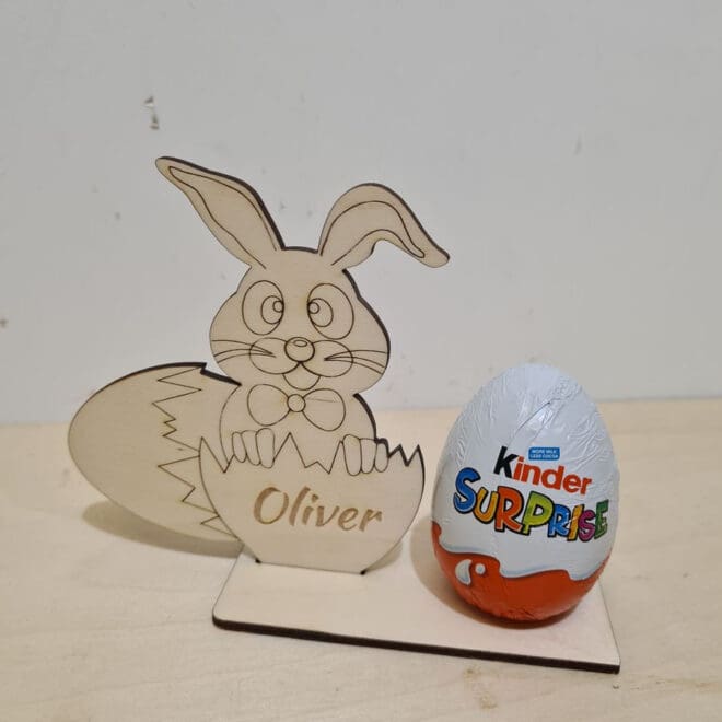 Zając wielkanocny z imieniem Podstawka na Jajko Kinder lub pisankę