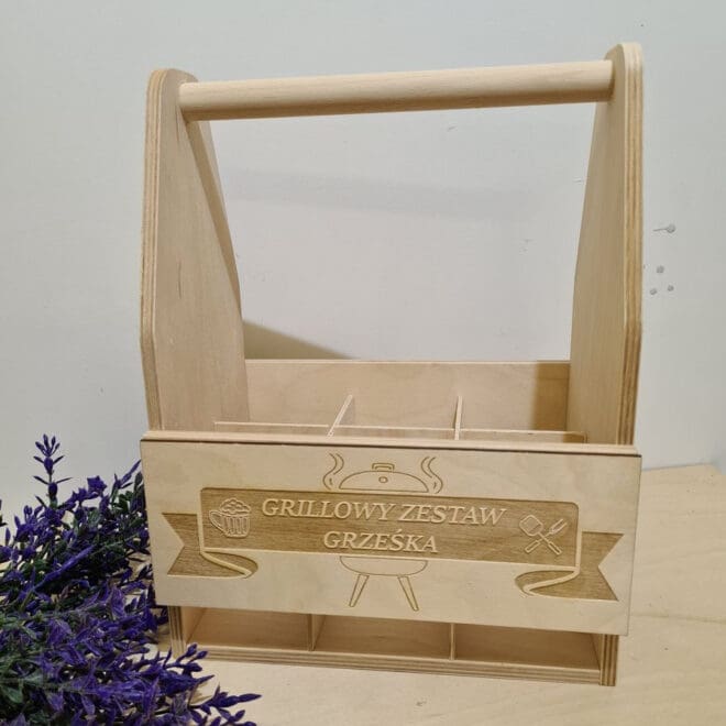 NOSIDEŁKO NA PIWO Z GRAWEREM "ZESTAW GRILLOWY"