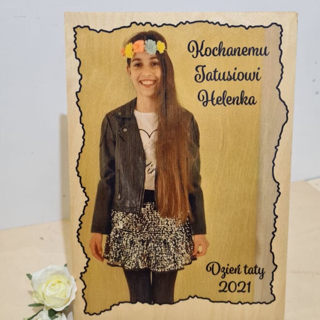 ZDJĘCIE NA DREWNIE Z DEDYKACJĄ PREZENT DLA TATY