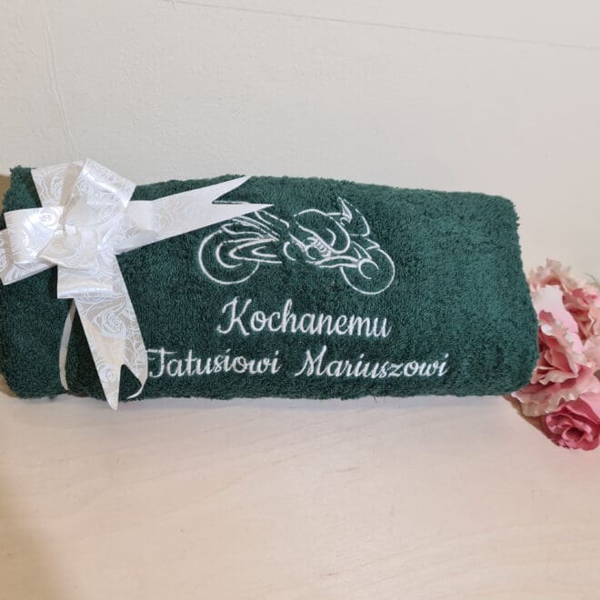 RĘCZNIK KĄPIELOWY Z HAFTEM DLA TATY "Motor"