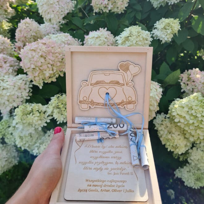 DREWNIANE PUDEŁKO NA PIENIĄDZE, DREWNIANA KOPERTA NA ŚLUB "Gołębie"