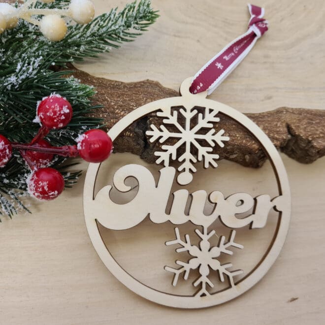 Drewniana Bombka – Zawieszka Choinkowa z Imieniem