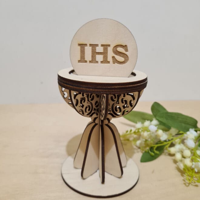 Hostia drewniana stojąca Dekoracja Komunijna