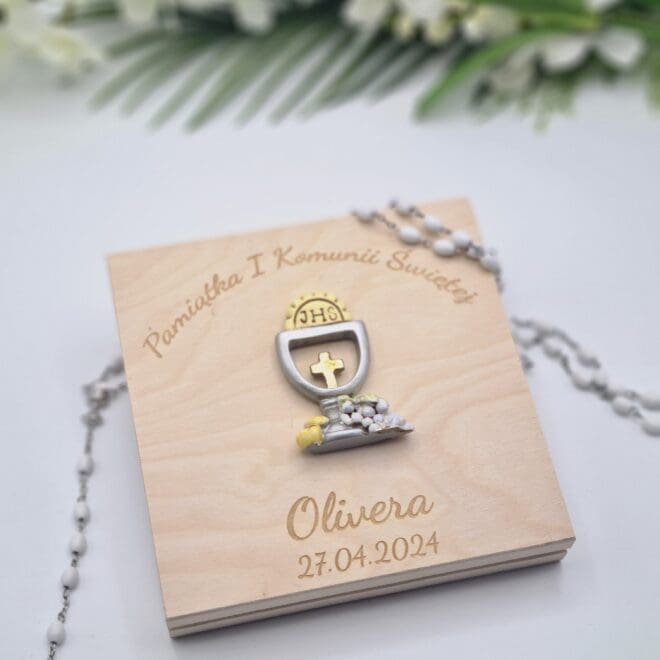 pamiatka pierwszej komunii pudelko na pieniadze