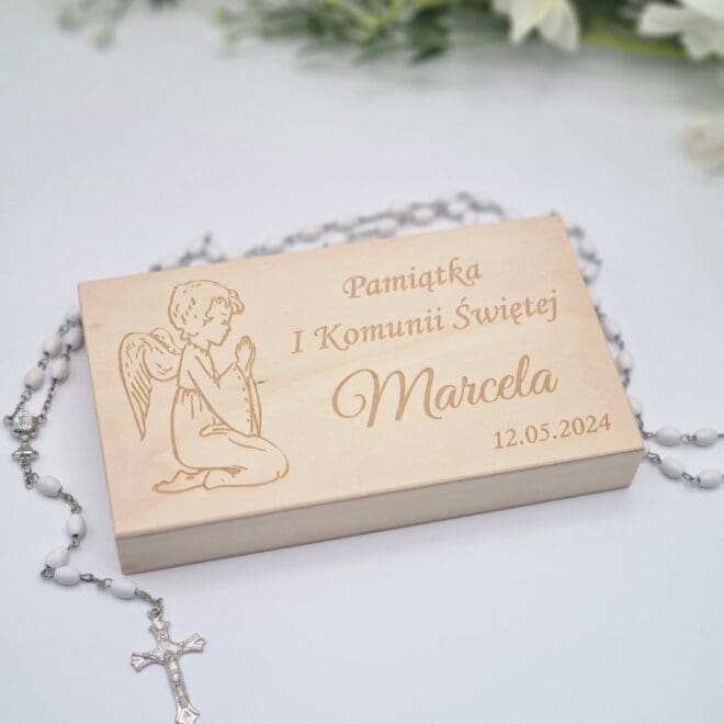 pudelko na pieniadze pamiatka pierwszej komunii aniolek chlopiec