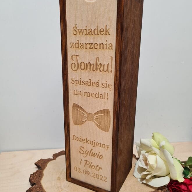 PERSONALIZOWANA SKRZYNKA NA ALKOHOL - prezent dla świadka "SPISAŁEŚ SIĘ NA MEDAL"