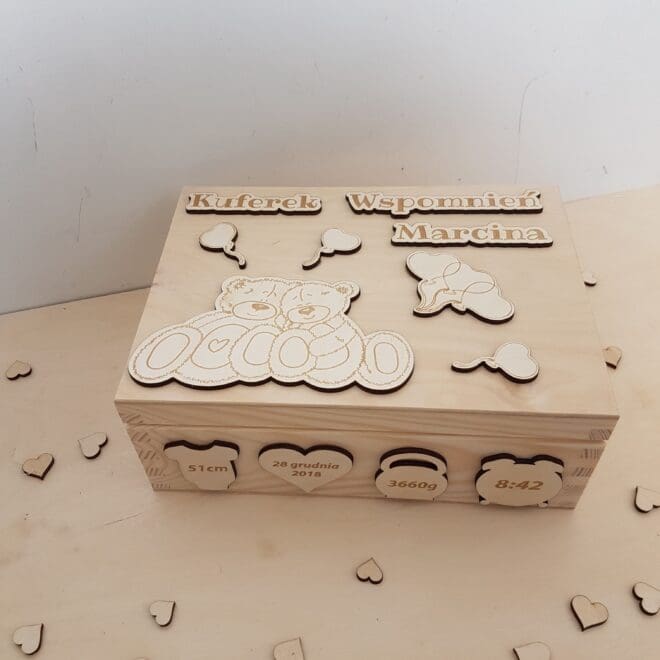 Kuferek wspomnień dla dziecka Drewniana skrzynka "Dwa Misie"