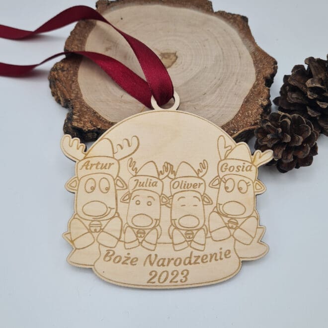 Drewniana bombka, zawieszka choinkowa z z IMIONAMI całej rodziny - RENIFERY