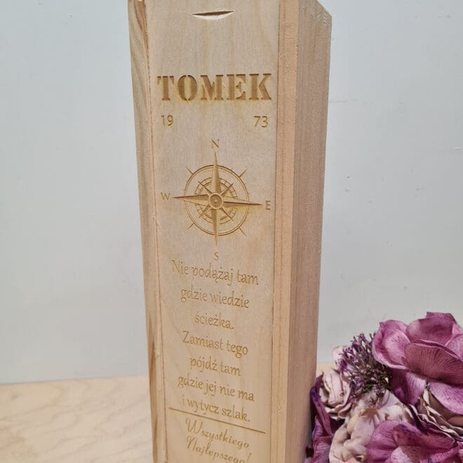 Personalizowana skrzynka na alkohol "Nie podążaj tam, gdzie wiedzie ścieżka"
