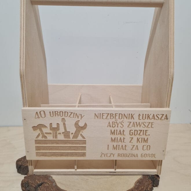 NOSIDEŁKO NA PIWO Z GRAWEREM "NIEZBĘDNIK"