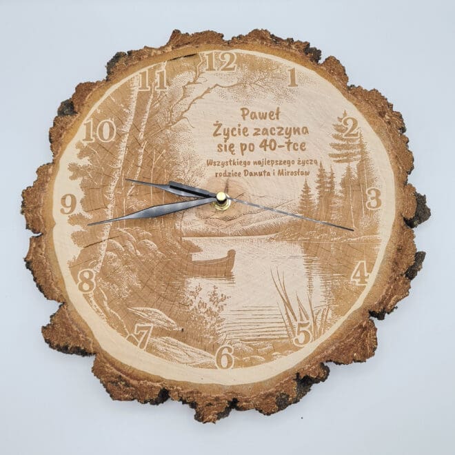 DREWNIANY ZEGAR ŚCIENNY NA PLASTRZE BRZOZY PREZENT NA URODZINY "LAS"