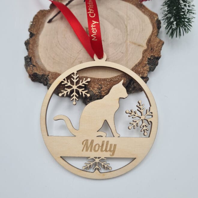 Drewniana bombka, zawieszka choinkowa "KOT"