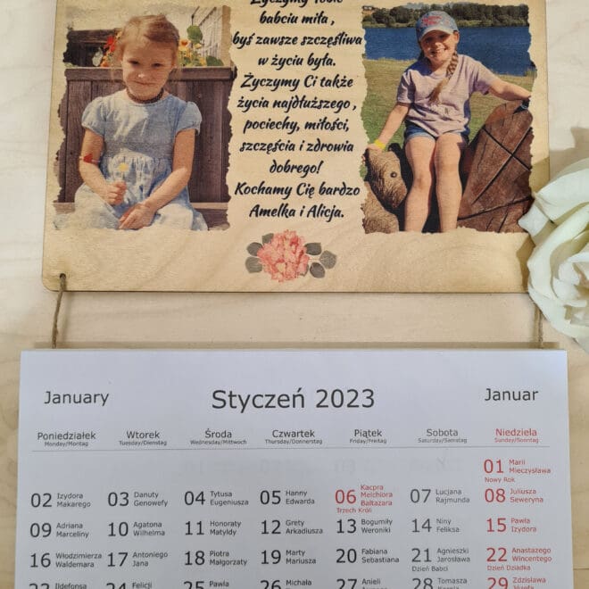Kalendarz Drewniany dla Babci i dziadka ze zdjęciami i dedykacją