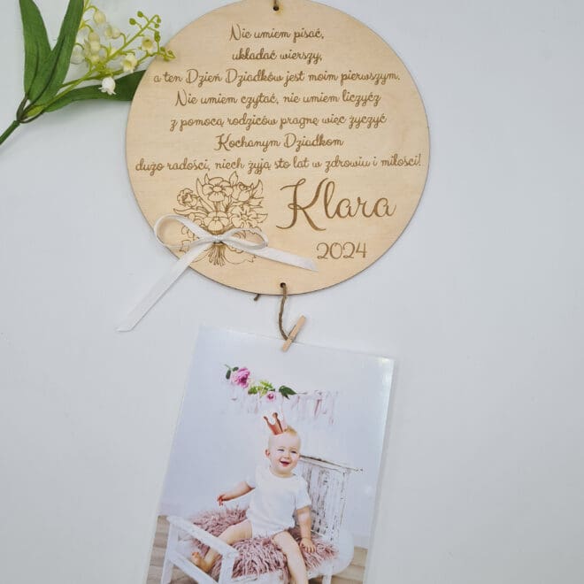 Tabliczka z życzeniami na Dzień Babci i Dziadka ze zdjęciem "Pierwszy dzień dziadków"