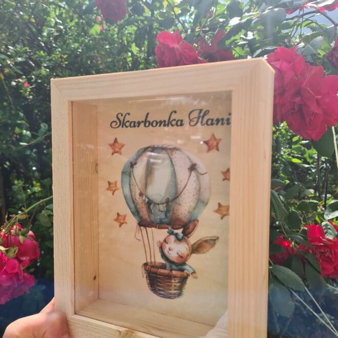 skarbonka z szybka dla dziecka