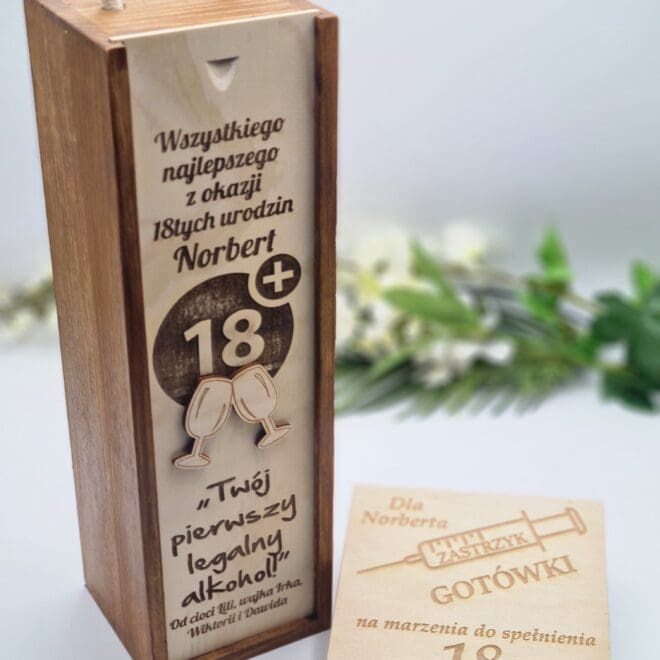 zestaw na 18 urodziny skrzynka na alkohol i pudelko na pieniadze