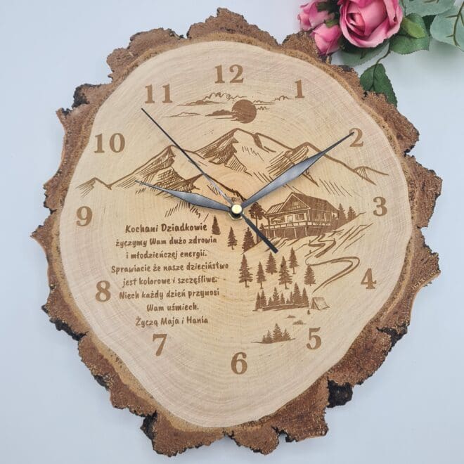 Zegar drewniany z personalizacją – Prezent dla Babci i Dziadka