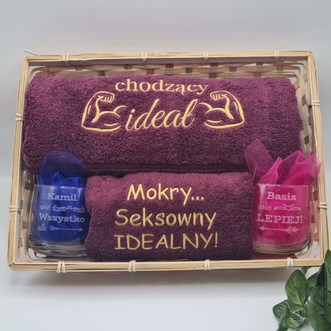 prezent na walentynki dwa reczniki i dwie szklanki