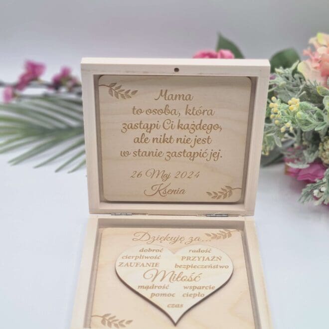 Personalizowane pudełko – wyjątkowy prezent dla mamy
