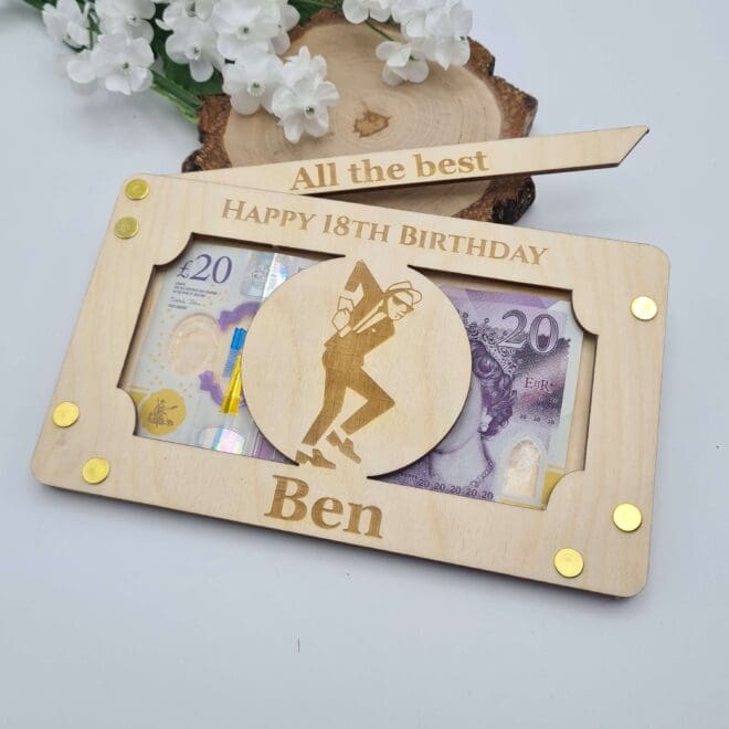 Personalizowana drewniana koperta na pieniądze prezent na 18 urodziny