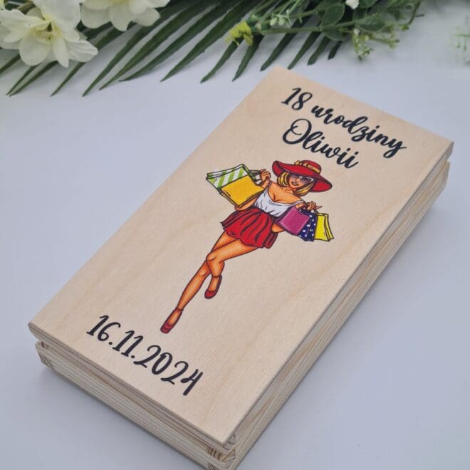 Drewniana koperta prezent na 18