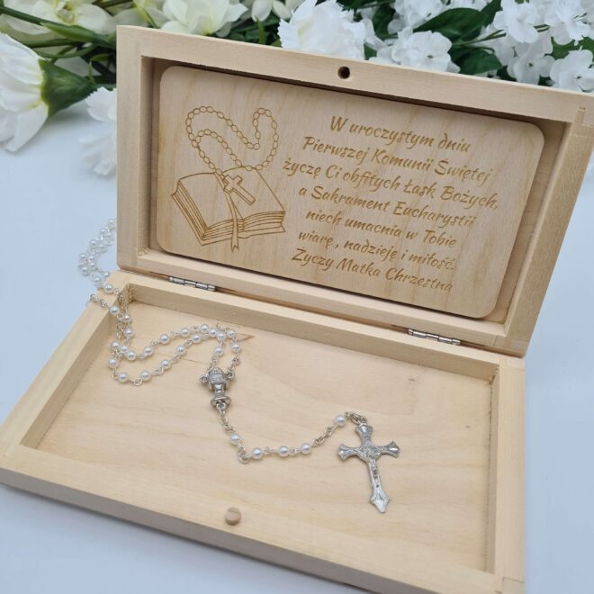Pudełko na pieniądze na komunię – Personalizowana pamiątka z grawerem
