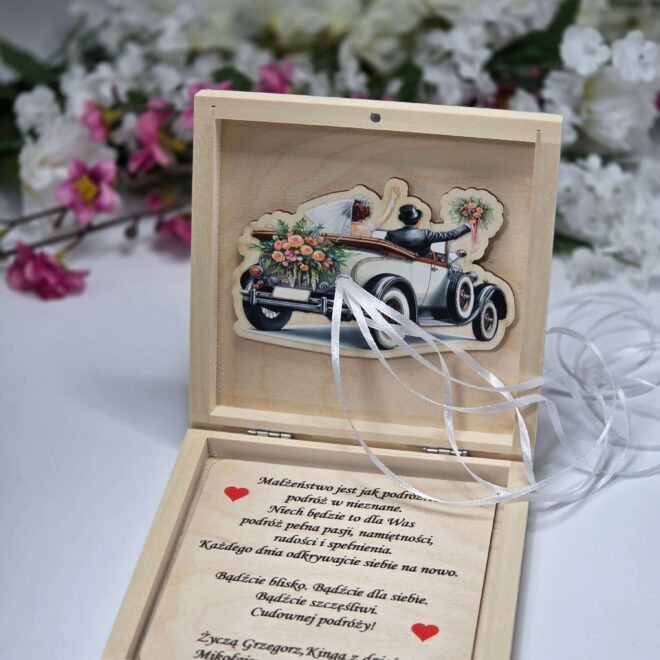 pudelko slubne na pieniadze obraczki